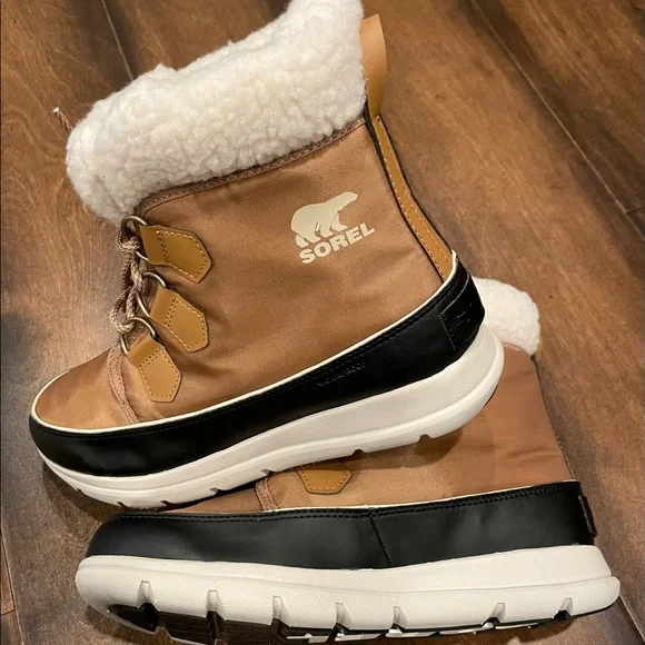 SOREL Explorer Carnival Waterproof Boot with Faux Fur Collar NEW - Picture 12 of 16